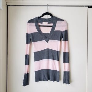 Aeropostale Pink and Gray Knit Top